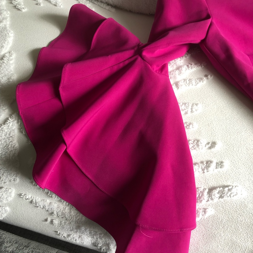 MILLY RUFFLE SLEEVE TOP WITH SIDE BUTTON - Picture 6 of 14
